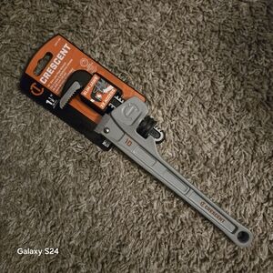 Crescent 10-Inch Pipe Wrench